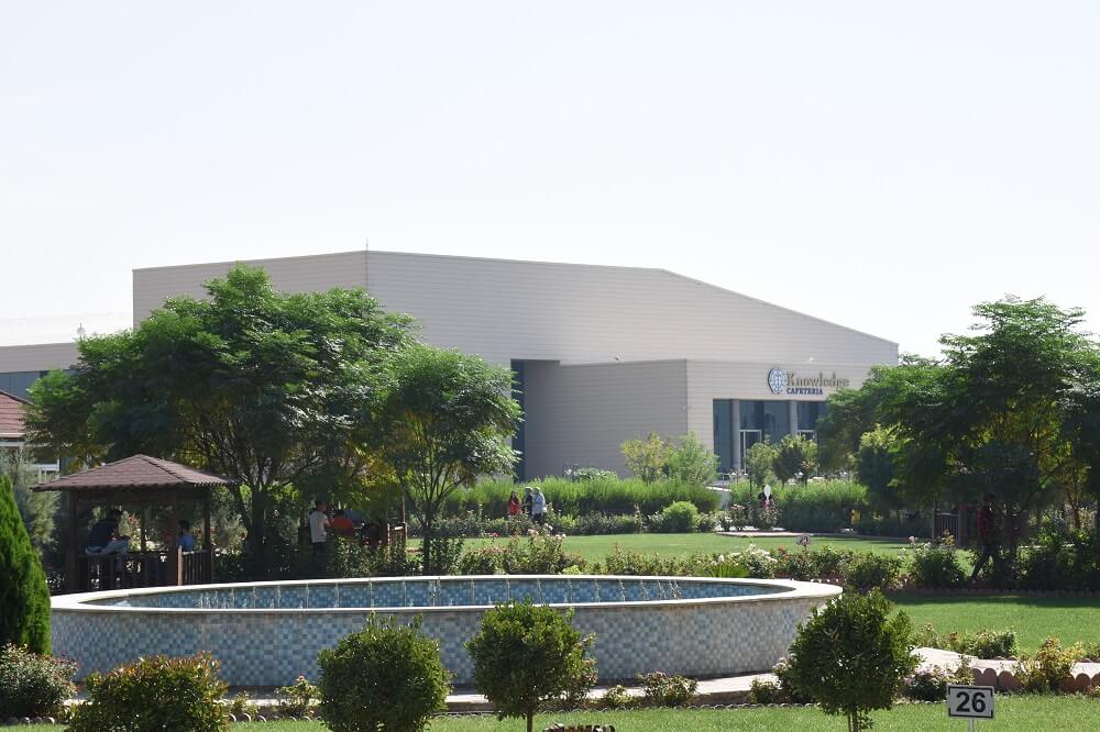 Knowledge University Cafeteria