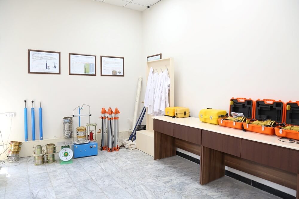 Knowledge University, Soil Testing Lab