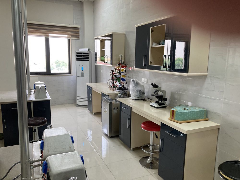 Knowledge University, Medical Laboratory Science Department, Biology Lab