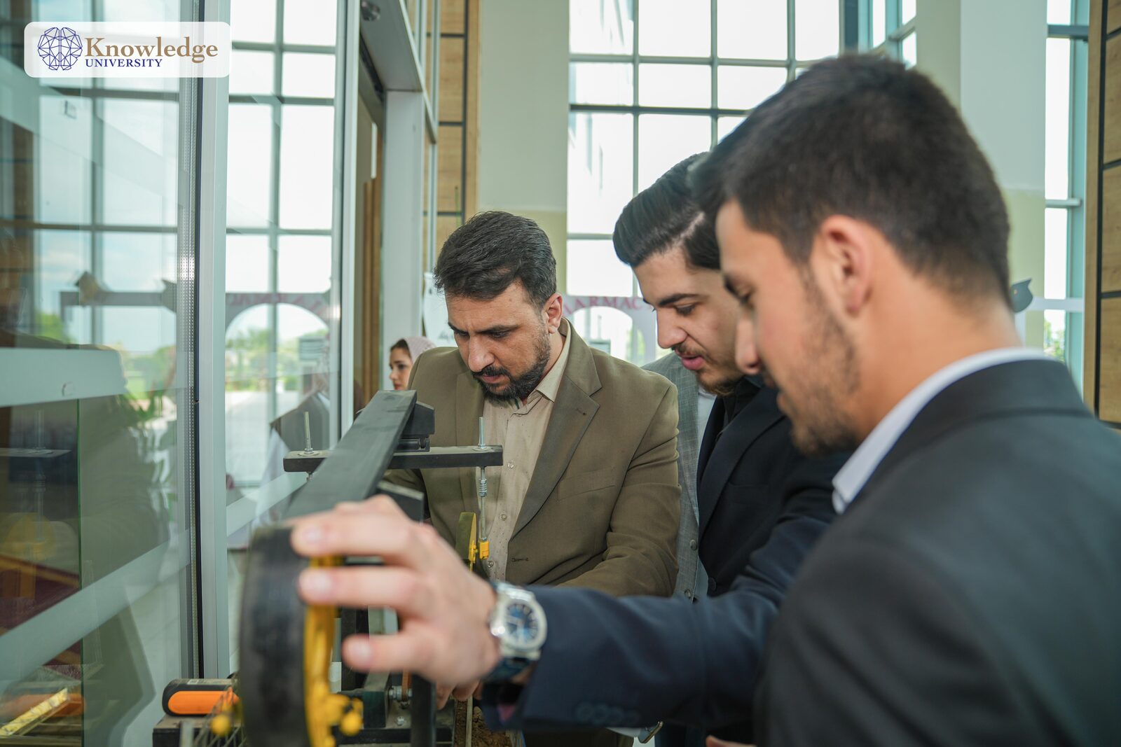 KNU College of Engineering Hosts Final Graduation Project Defenses