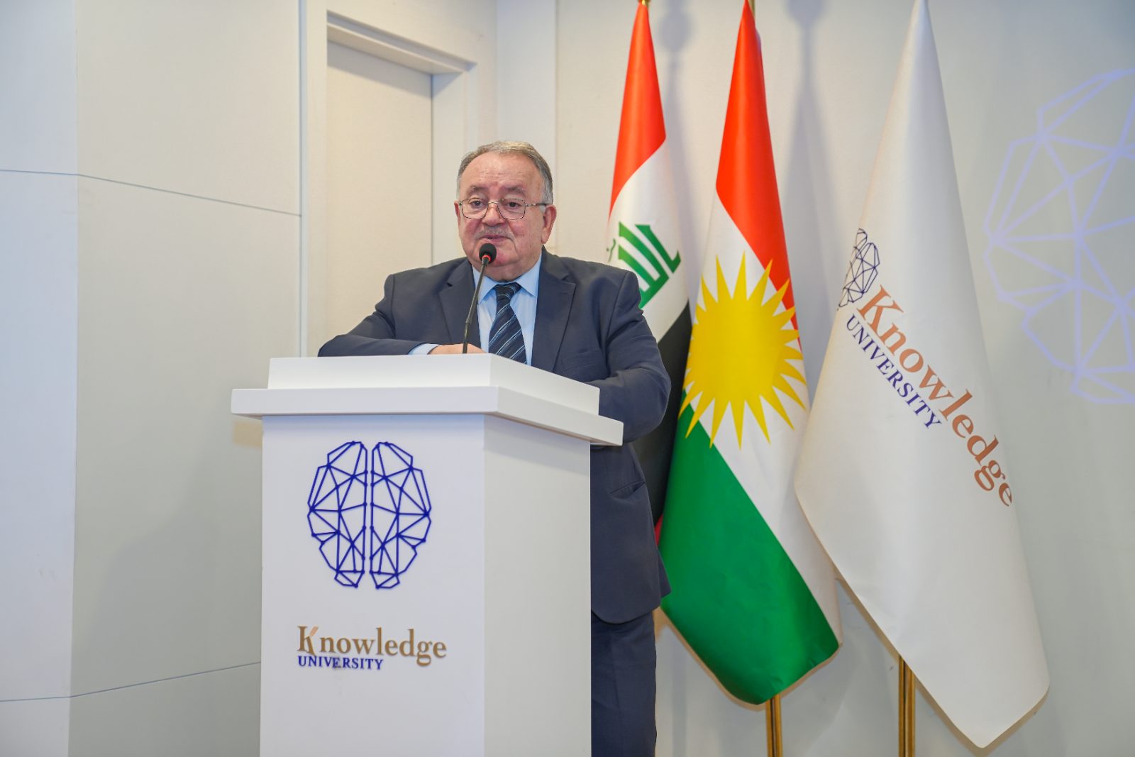 University President Meets Administrative and Academic Staff Ahead of the New Academic Year