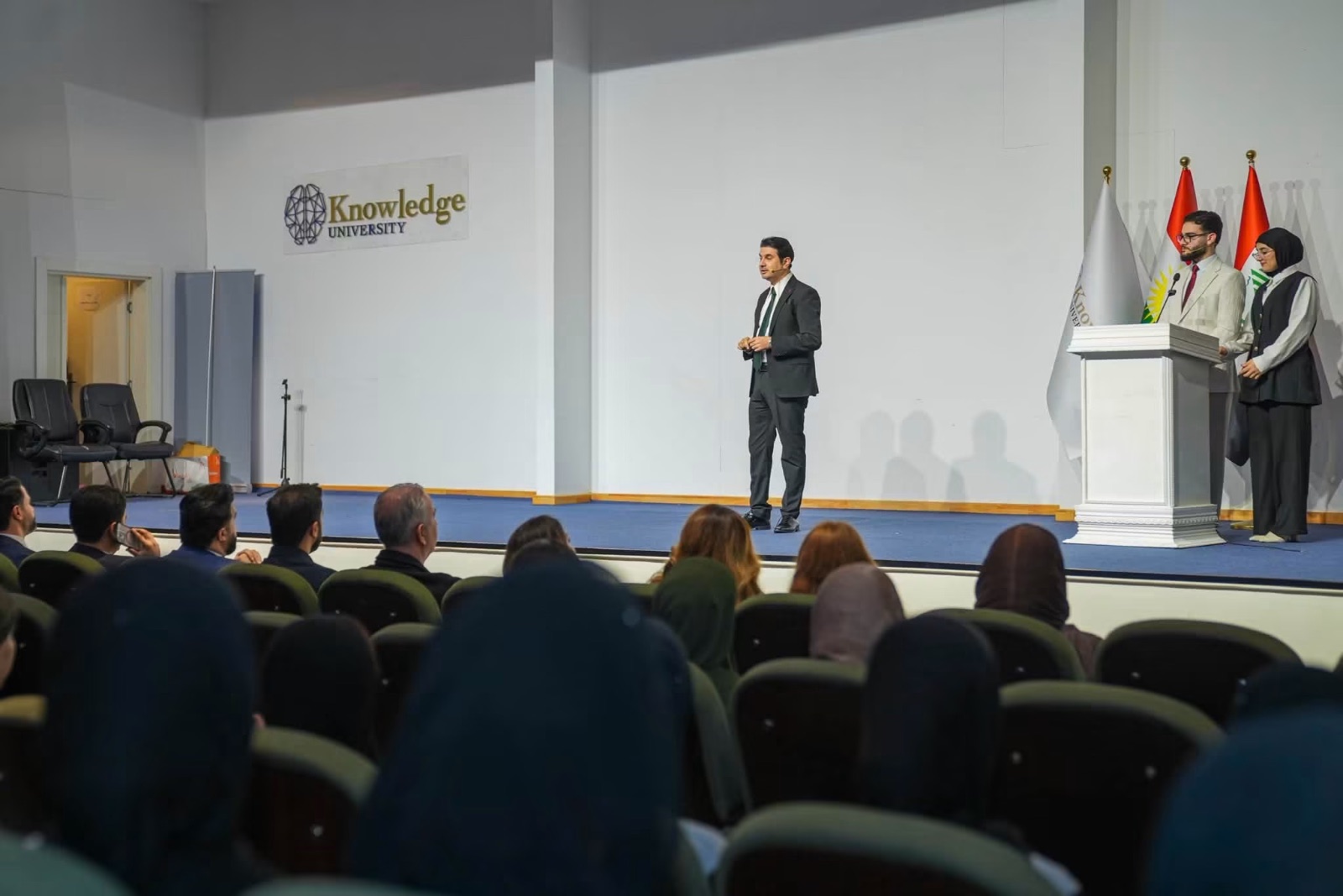 Knowledge University Successfully Holds the Beyond Dentistry Event