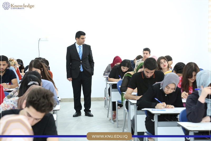 The president of KNU visited the examination halls