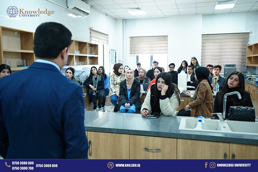 University President Visits First-Year Students to Welcome and Support Them at Knowledge University