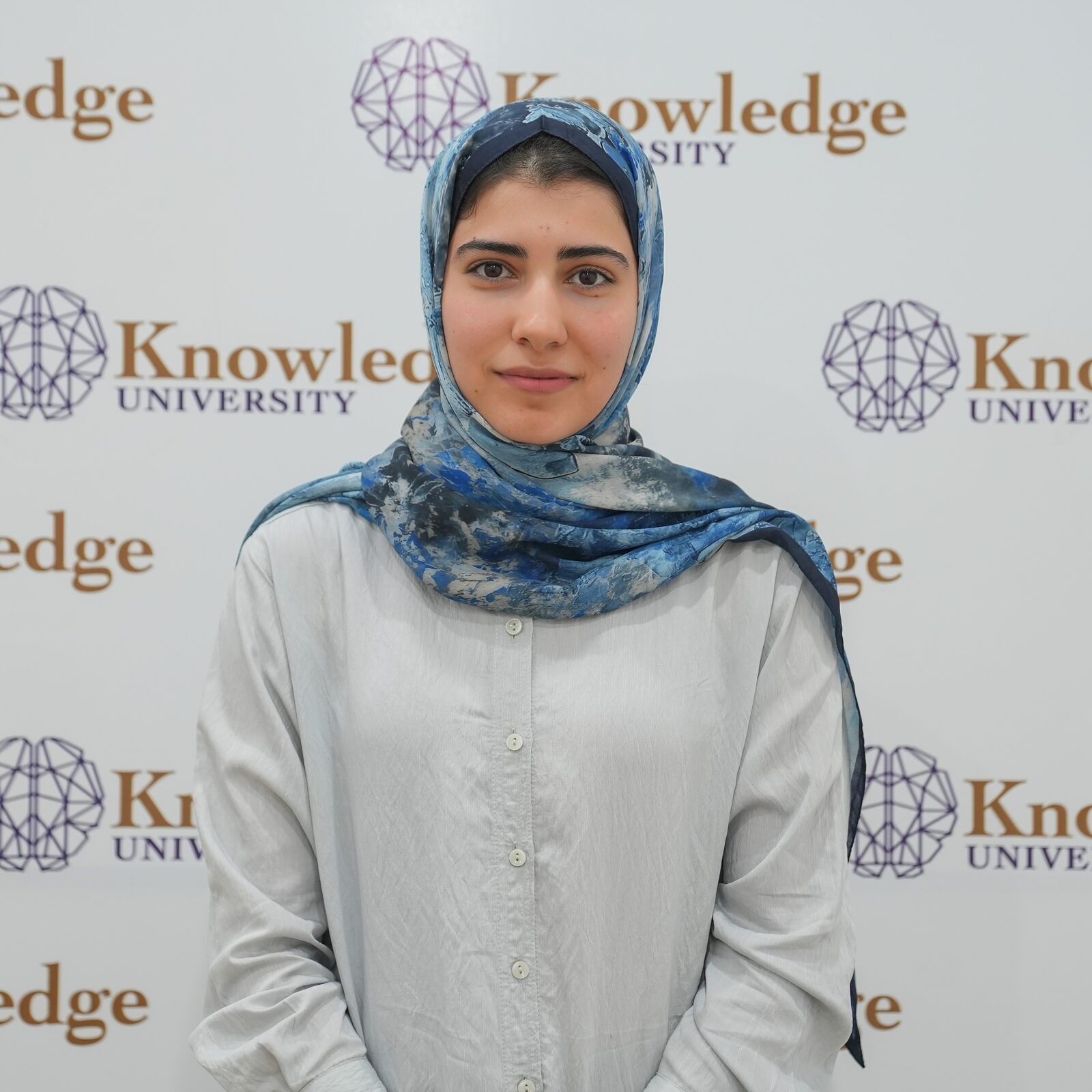 Bakhshinda Ahmed Omar, Staff at Knowledge